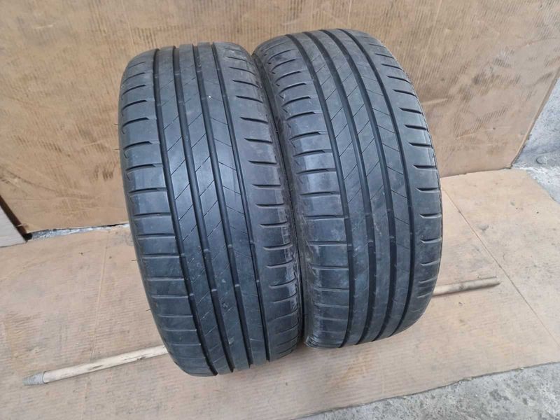 2 Bridgestone R18 225/45
летни гуми
DOT4122