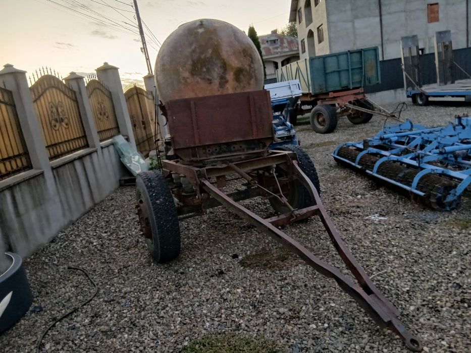 Cisterna remorca 7500L