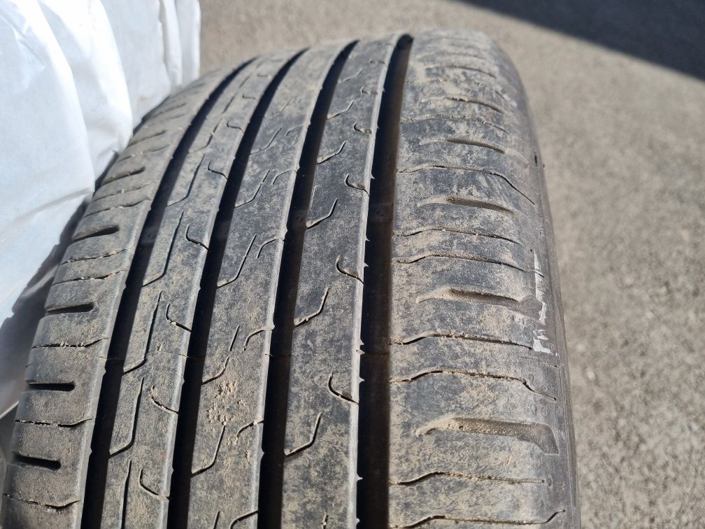 4 Anvelope de vara noi, Continental EcoContact 6 215/55 R17 94V