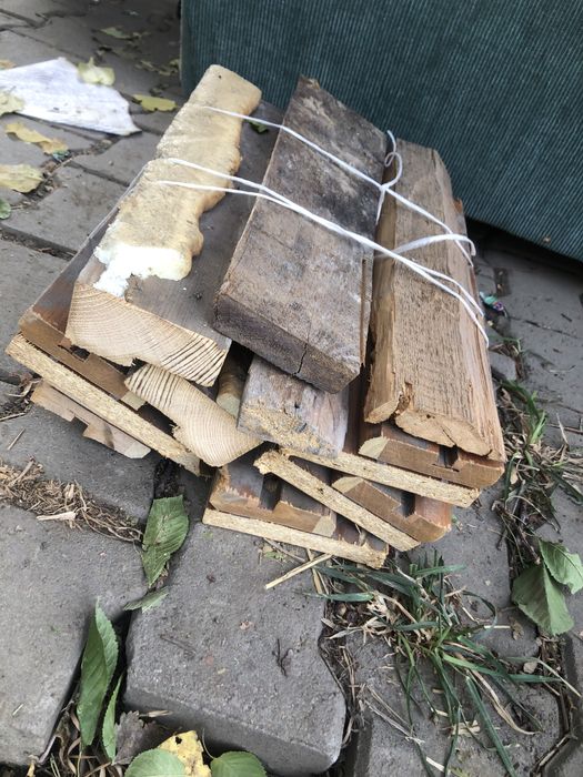 Дрова продам вязанки