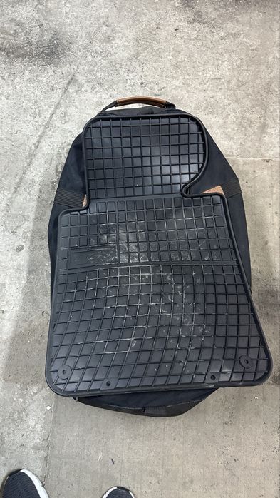 Гумени стелки BMW e46 coupe