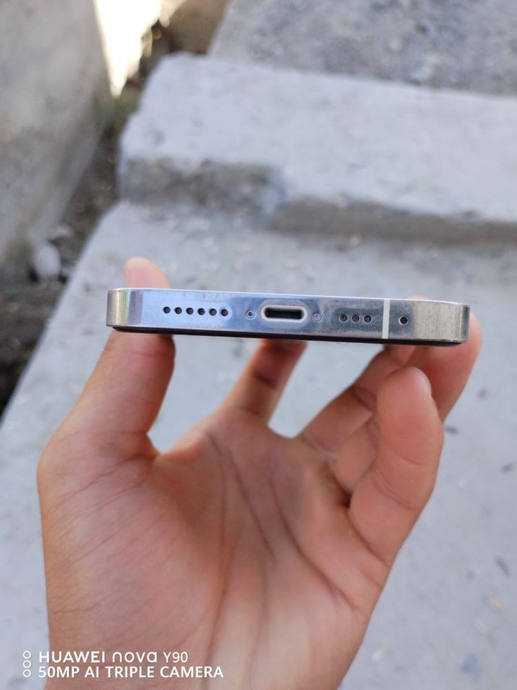 Iphone xr : 13 pro korpusda