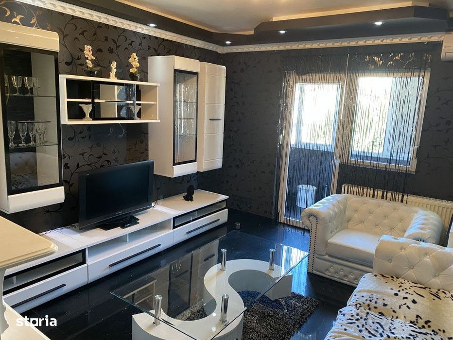 ap 2 camere de lux extravagant strand str bihorului