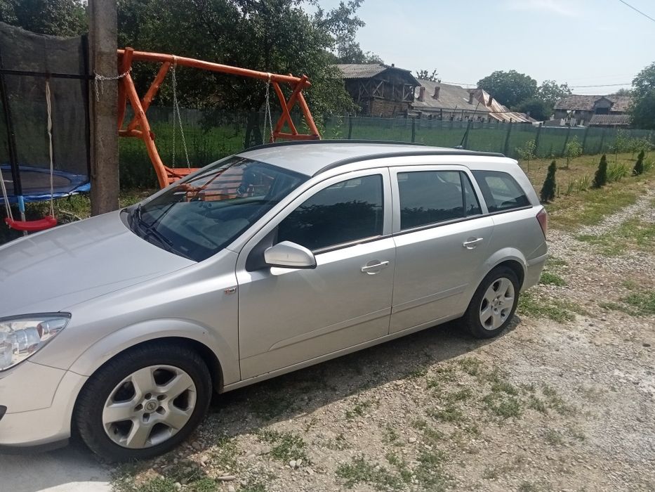 Vând Opel Astra h