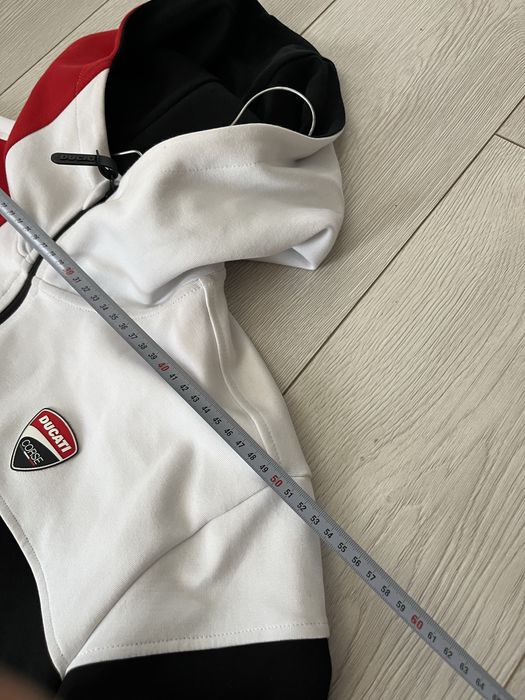 Ducati Corse Hanorac Factory MotoGp ca nou