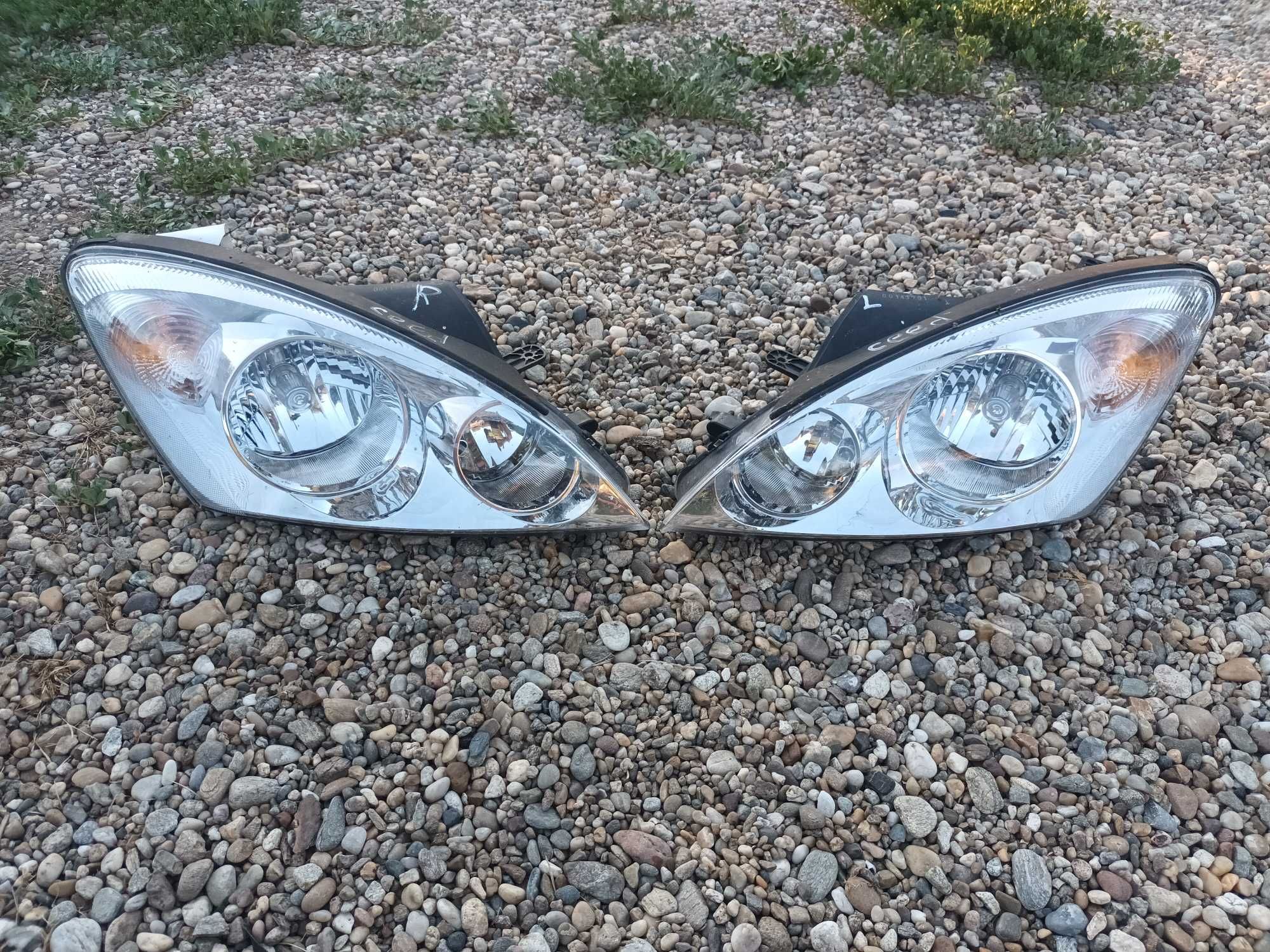 ляв и десен фар за киа сийд кия 06 - 09 KIA CEED