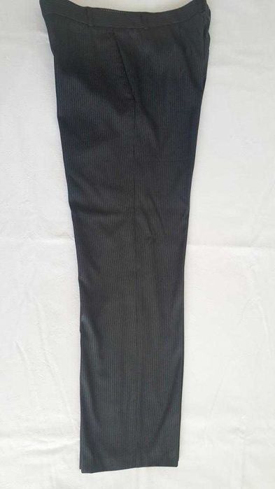 Pantaloni de calitate 46-48 XL culoare negru cu dungulițe albe