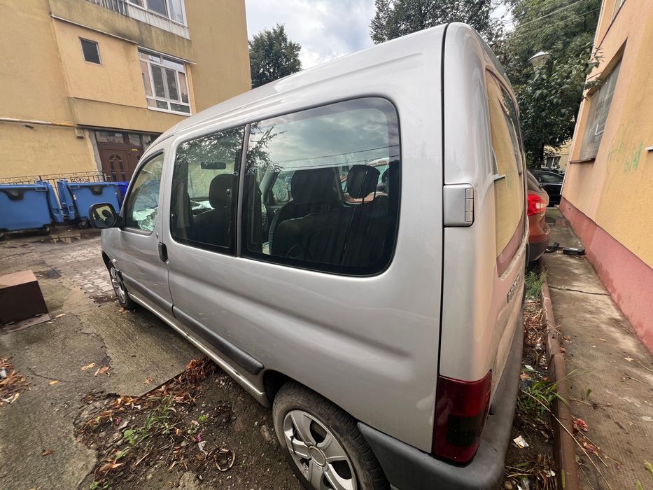 Peugeot de vanzare disponibil acum