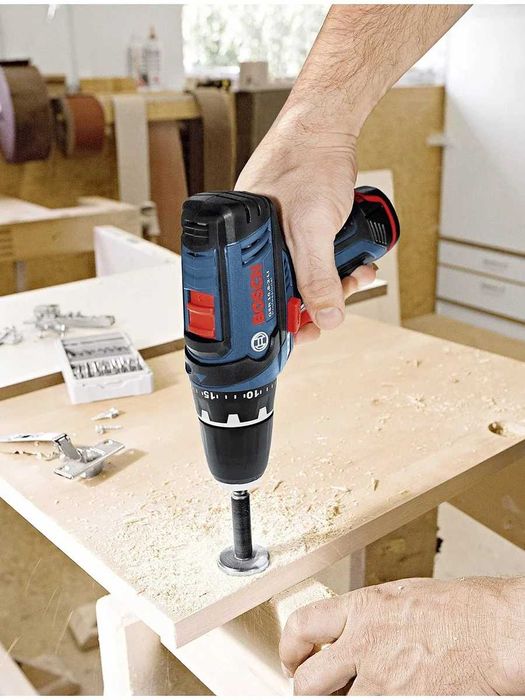 Двухскоростная безударная дрель-шуруповёрт Bosch GSR 12V-35