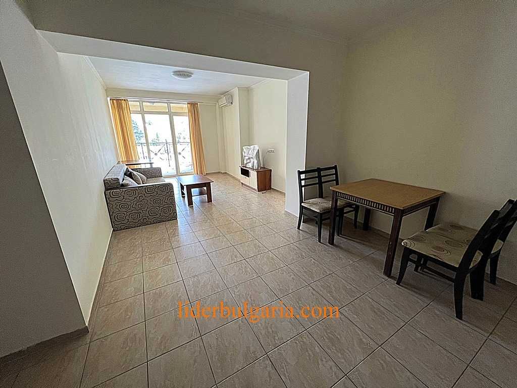 Продава се Тристаен апартамент в к.к. Елените - 119 кв.м за 754 €/кв.м - Снимка #2