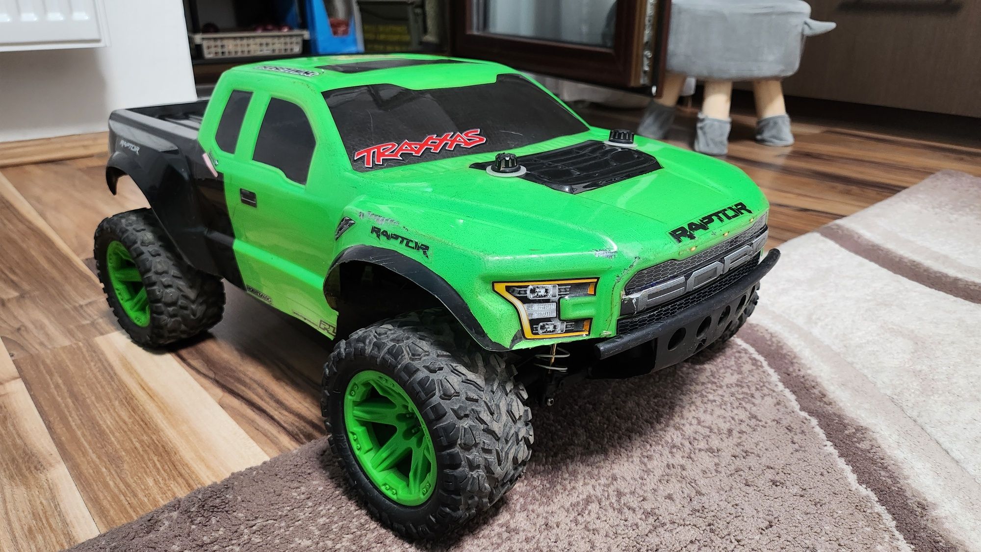 Automodel Traxxas slash 4x4 brushless