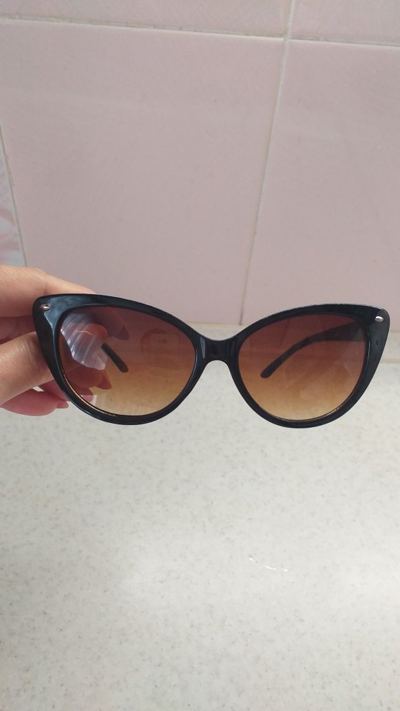 Продам новые солнечные очки