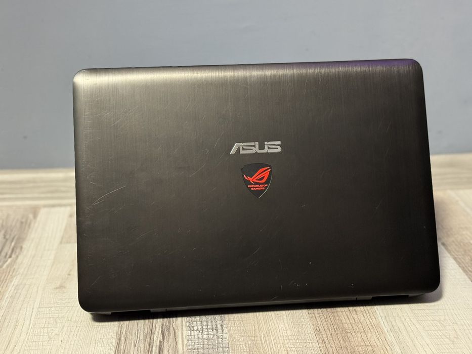 Геймърски Лаптоп Asus ROG i7/Nvidia 4GB/12RAM/SSD/1TB/15.6 FULL HD.