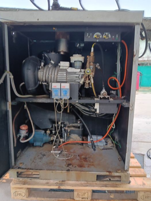 Spălătorie automata cu fise SELF SERVICE