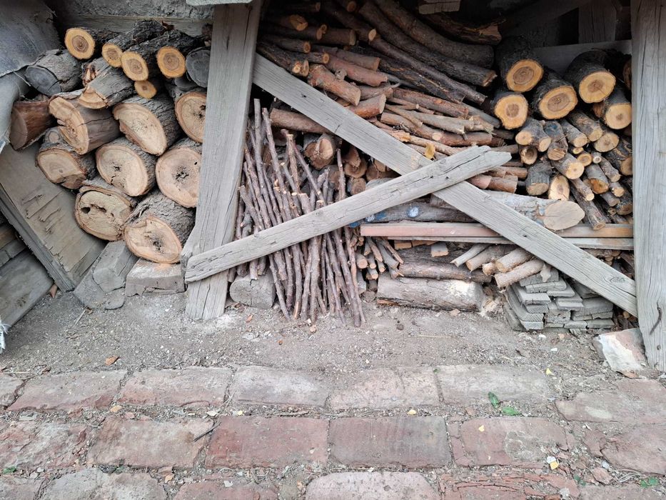 Продаются дрова.