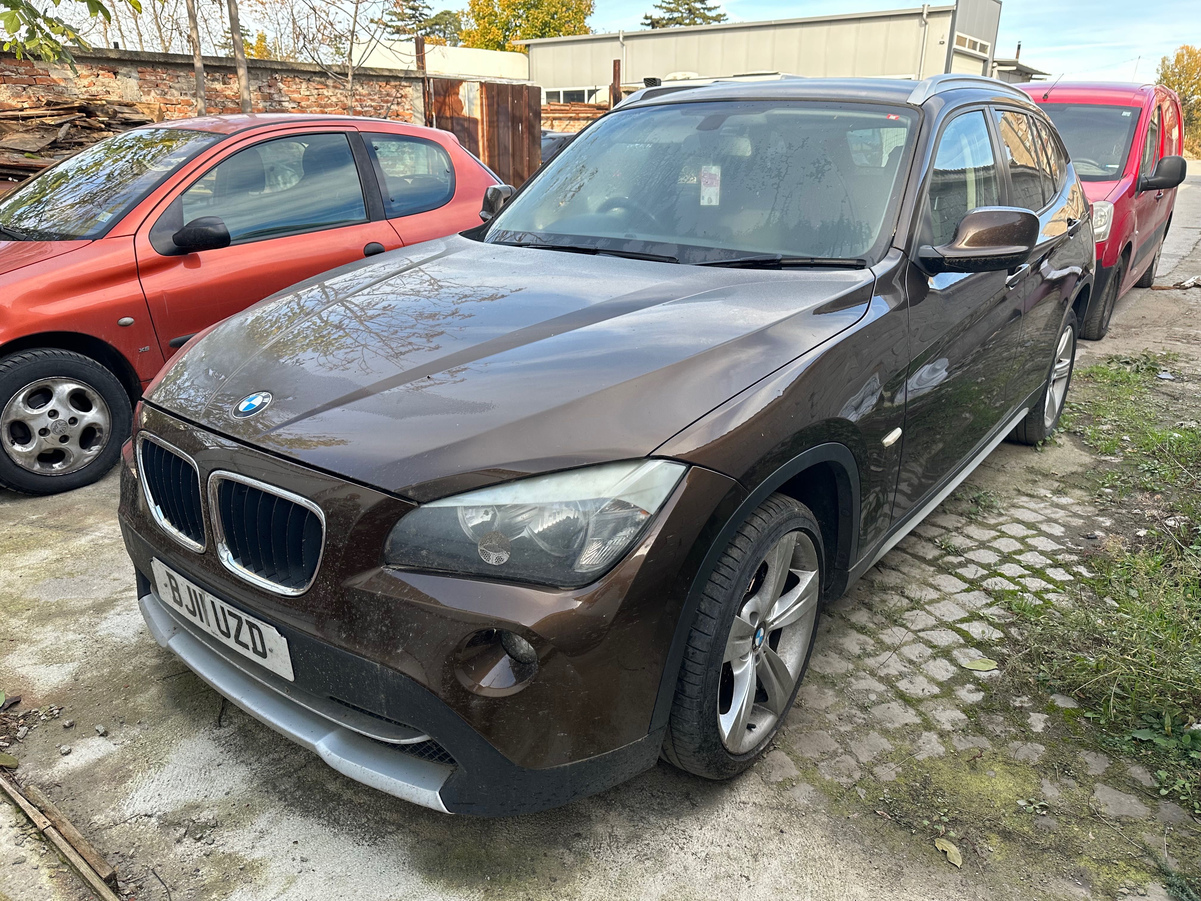 Bmw x1 2.0xd на части