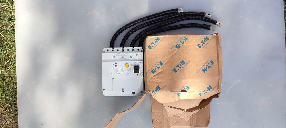 Declanșator pentru curent diferențial Eaton NZM1-4-XFIR