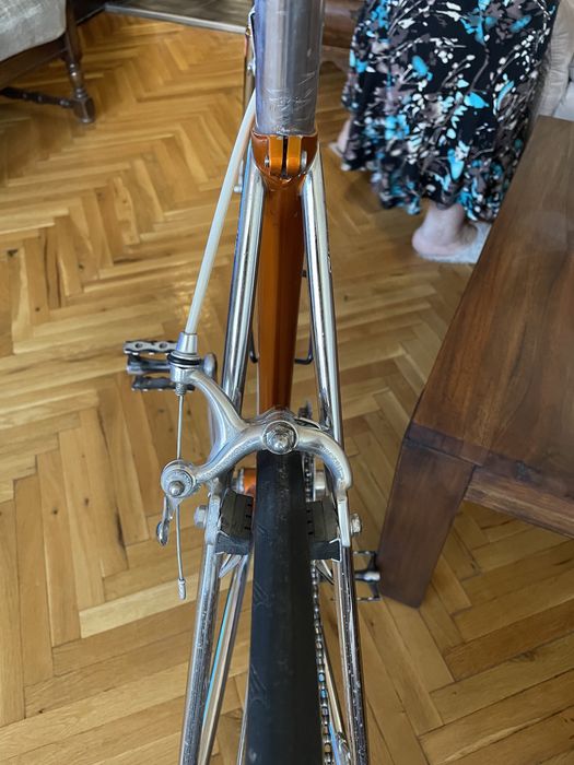 Шосеен велосипед Wilier triestina . С два комплекта капли .