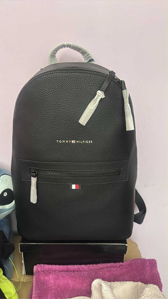 раница tommy hilfiger