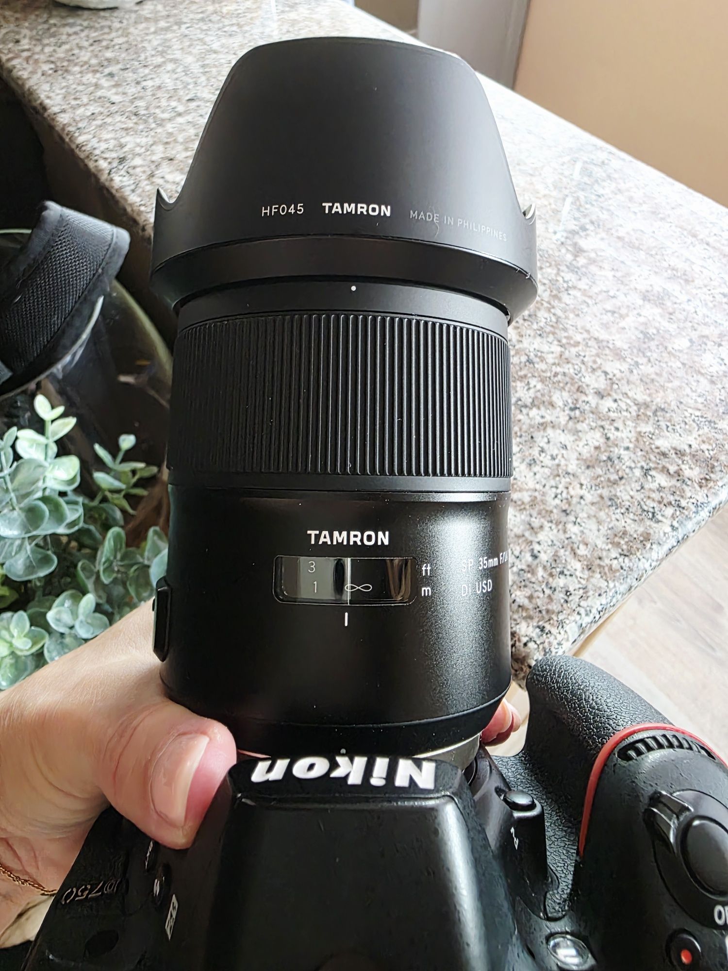 Tamron SP 35mm f/1.4 DI USD