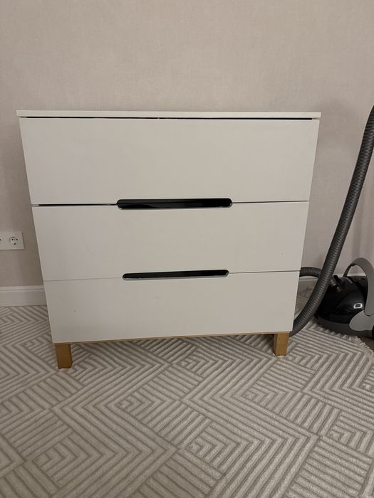 Продам комод в белом цвете