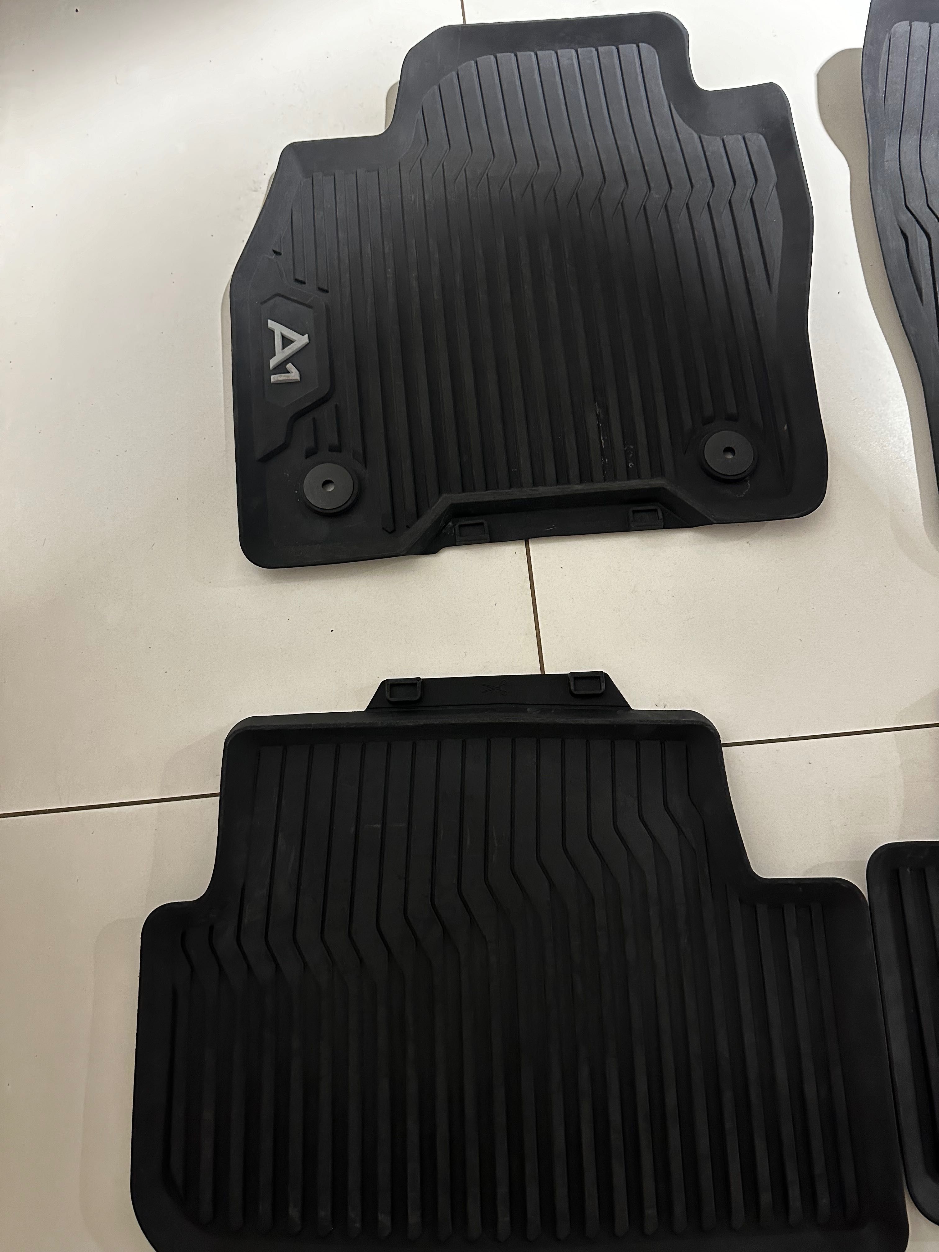 Оригинални стелки за Audi A1
