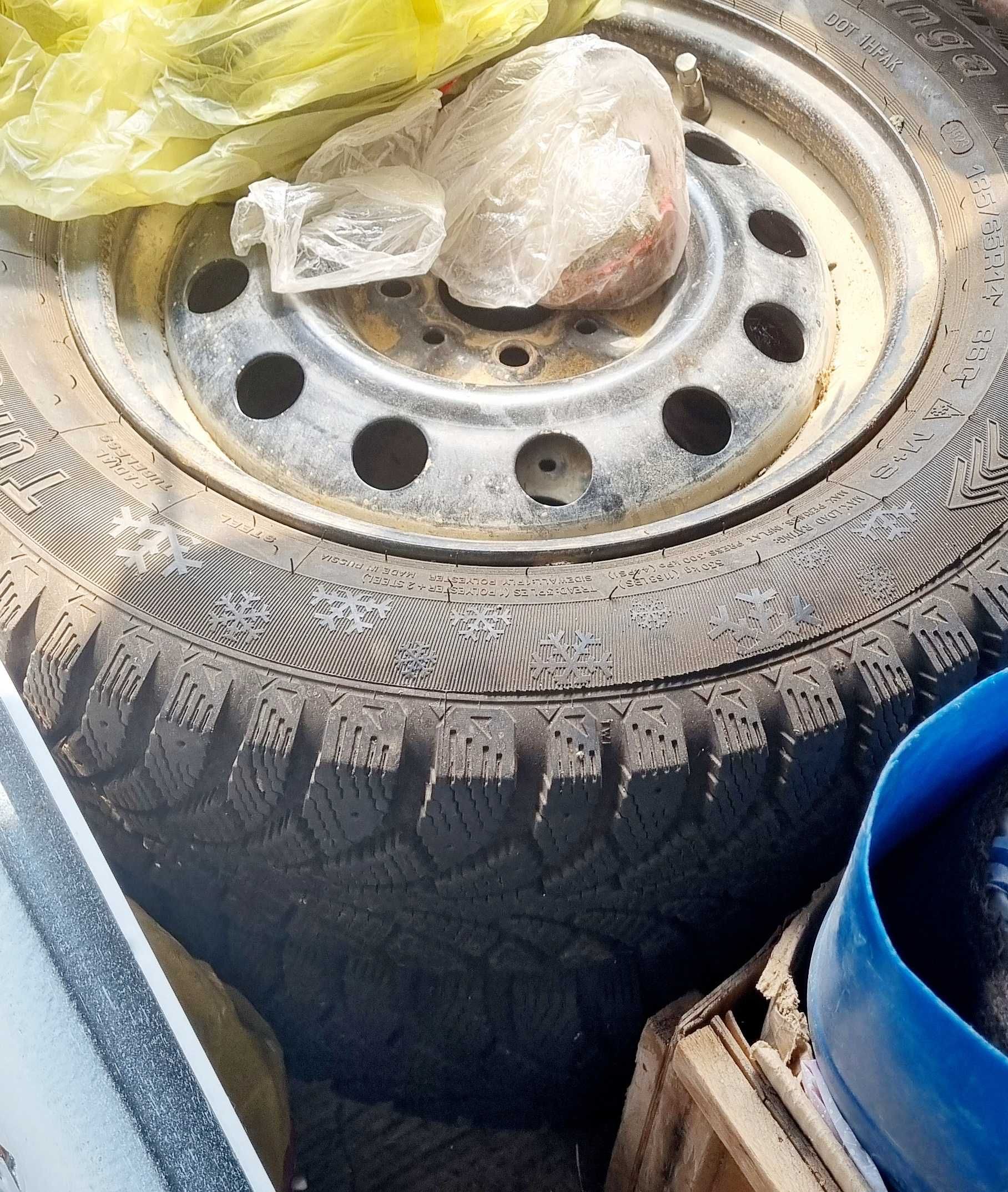 Зимний покрышкаа