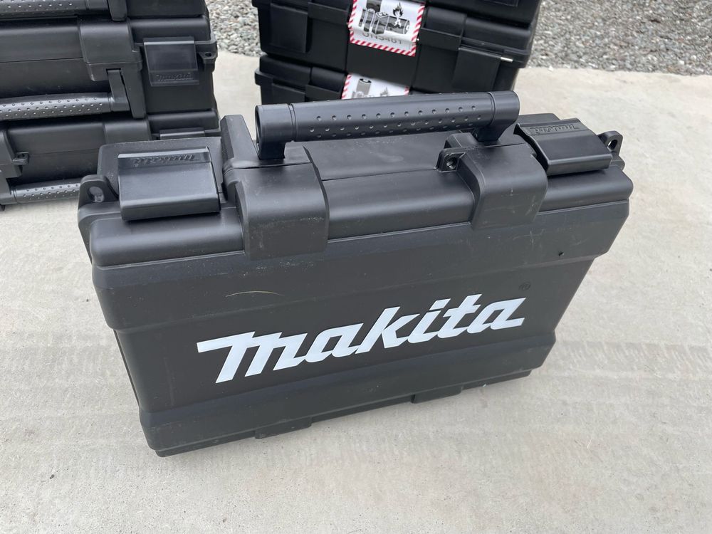 Cutie depozitare makita pentru bormasina 18 v pe acumulator , noua