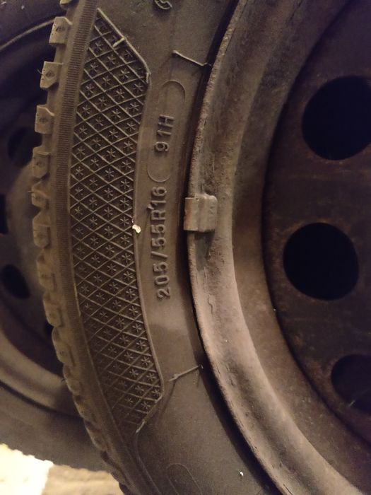 Зимни гуми с джанти за BMW (БМВ) E46