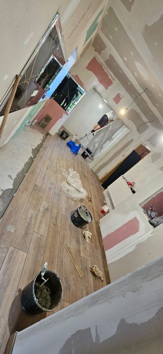 Echipa meseriasi constructii. Inatalatii termice, electrice, sanitare