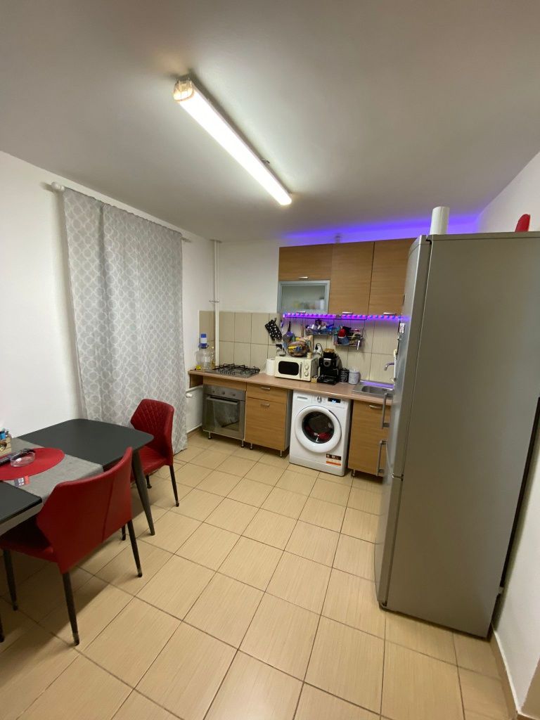 Vând apartament 3 camere Doamna Ghica