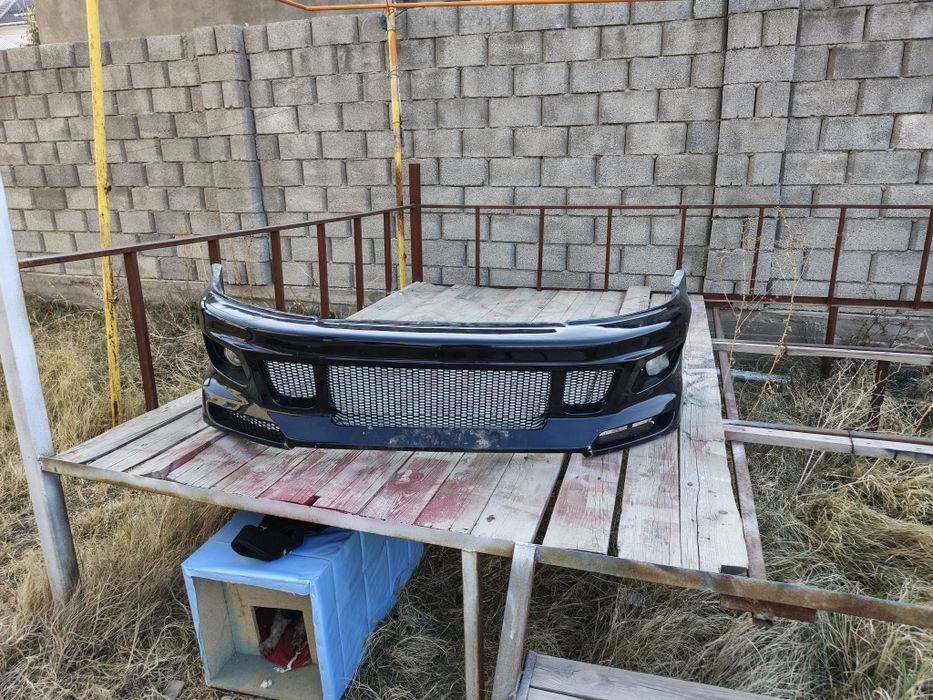 Бампер от галанта