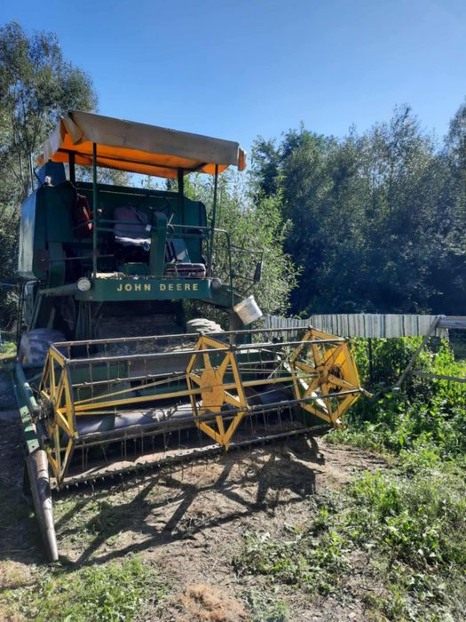 Combina Jonh deere 530