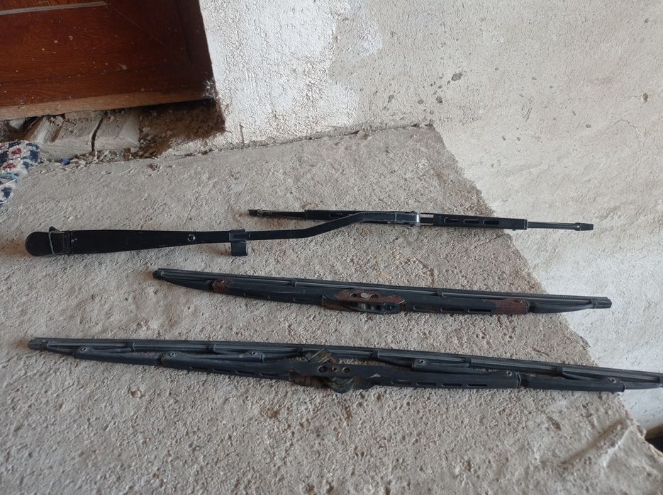 Дуворник сотилади