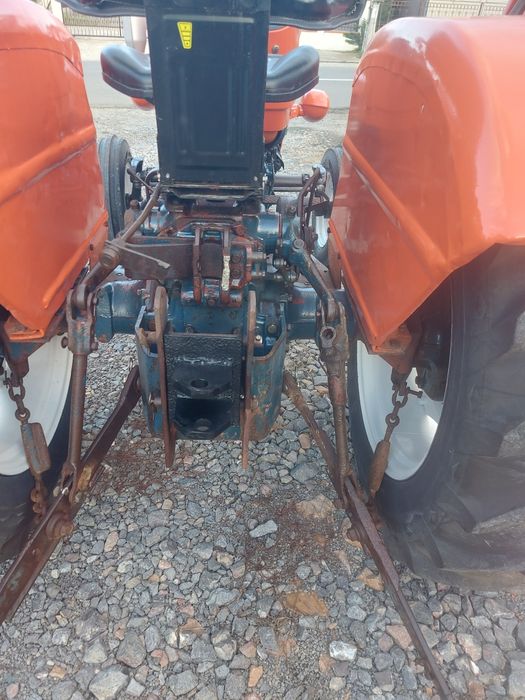 Tractor fiat 450