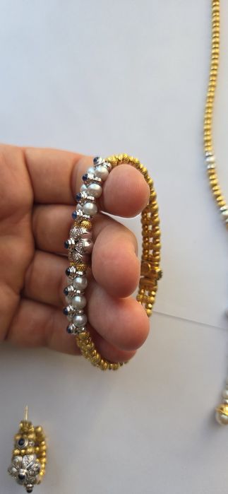 Set colier cercei bratara inel Zancan cu aur diamante safire perle