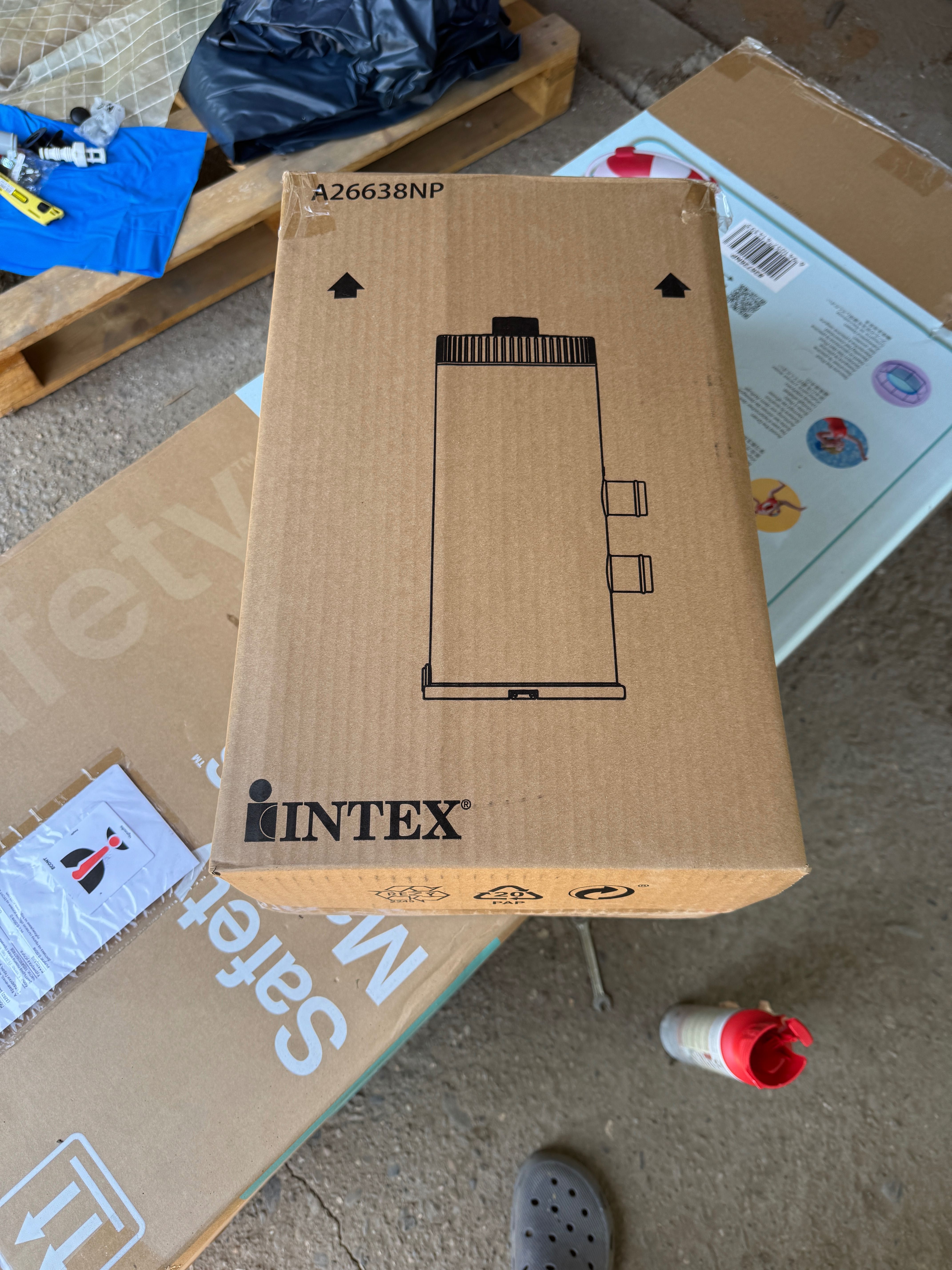 Помпа с картушен филтър за басейни, INTEX 26638 Krystal Clear