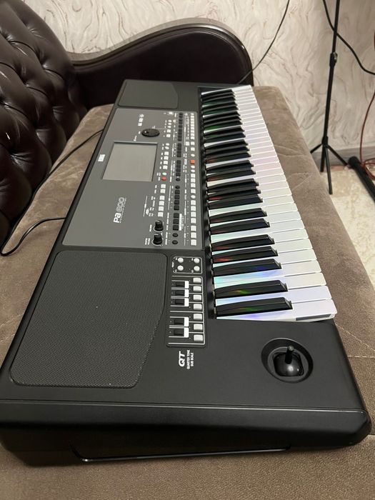 Korg Pa 600 / Корг Па 600