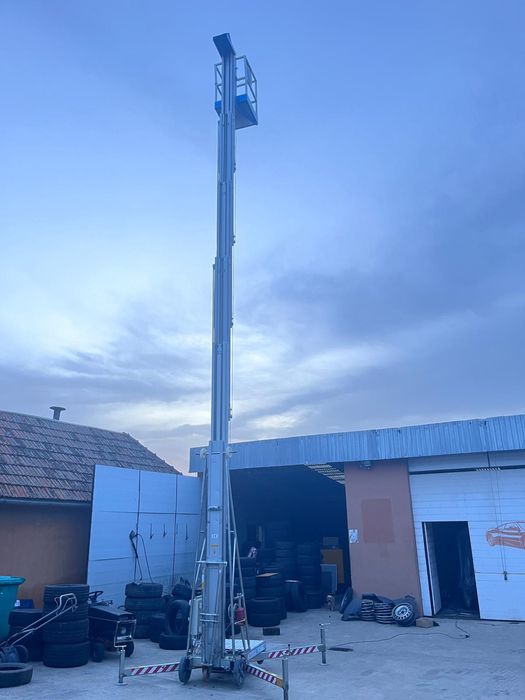 Vând  lift profesional