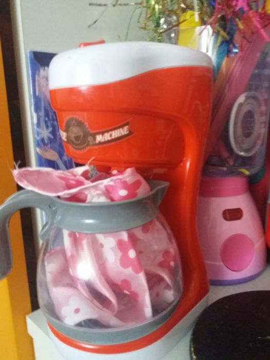 Забавни играчки за малки