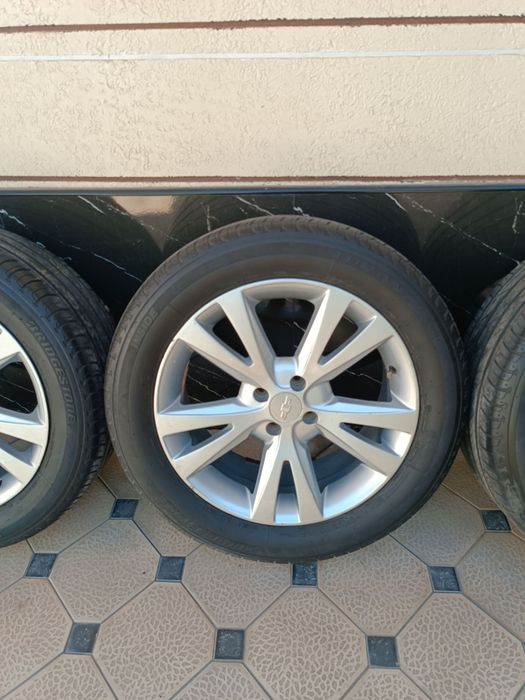 Kaptiva Diska Balon 225 55 R17 Holati Yaxshi Ayibi Yoq