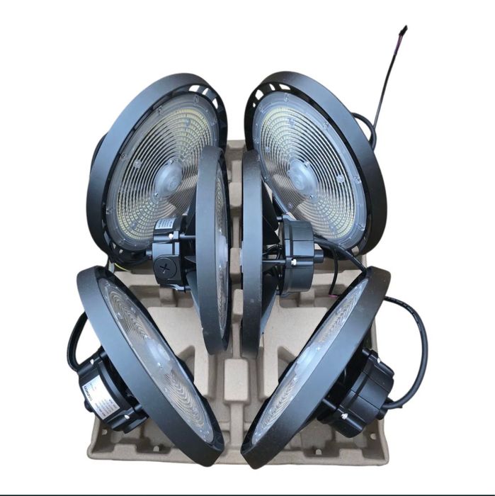 Lampa Hala Led controlare de la distanta