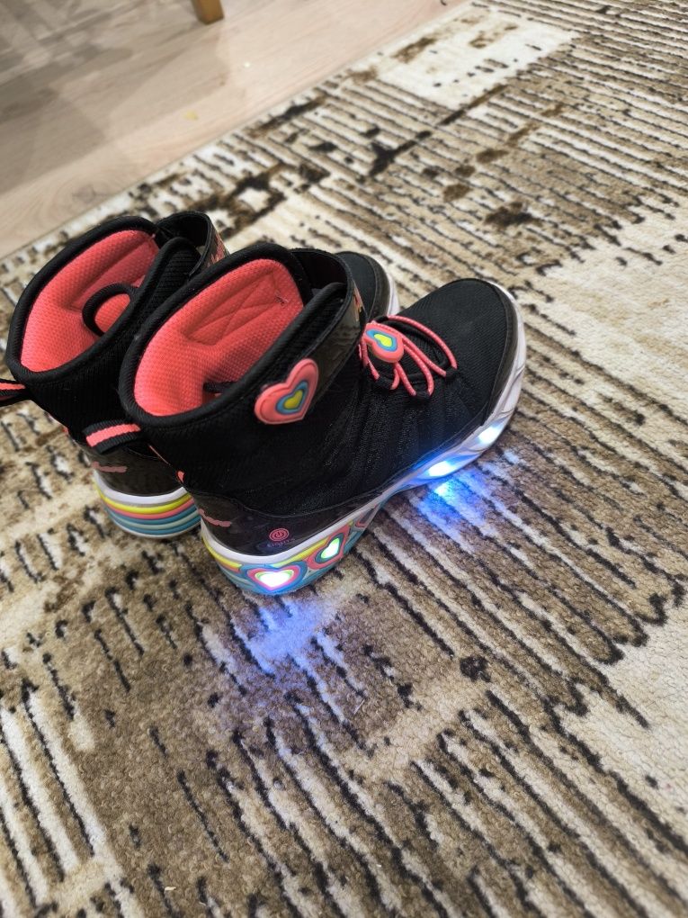 Боти Skechers  31н