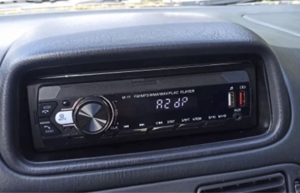 Casetofon CD Player Audio MP3 Radio USB Vw Renault Dacia Nissan