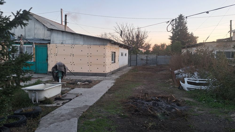 Продам дом 3х комнатную Бобровка 3 дачи