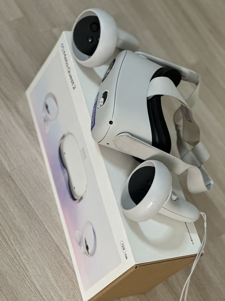 Oculus Quest 2 128GB + 2 games