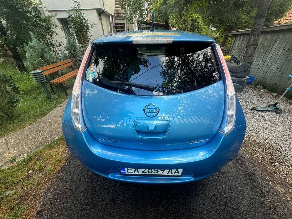 --> 3лв/100км разход! Nissan Leaf 2013г.
