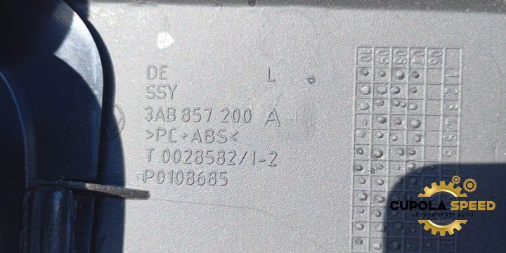 Ornament plansa bord 3AB857200A Volkswagen VW Passat B7 [2010 - 2015]