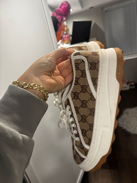 Маратонки 40 номер