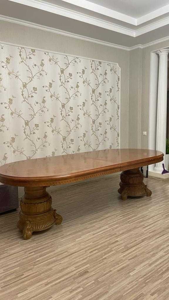 Продам стол 2,6м раздвигается до 3м